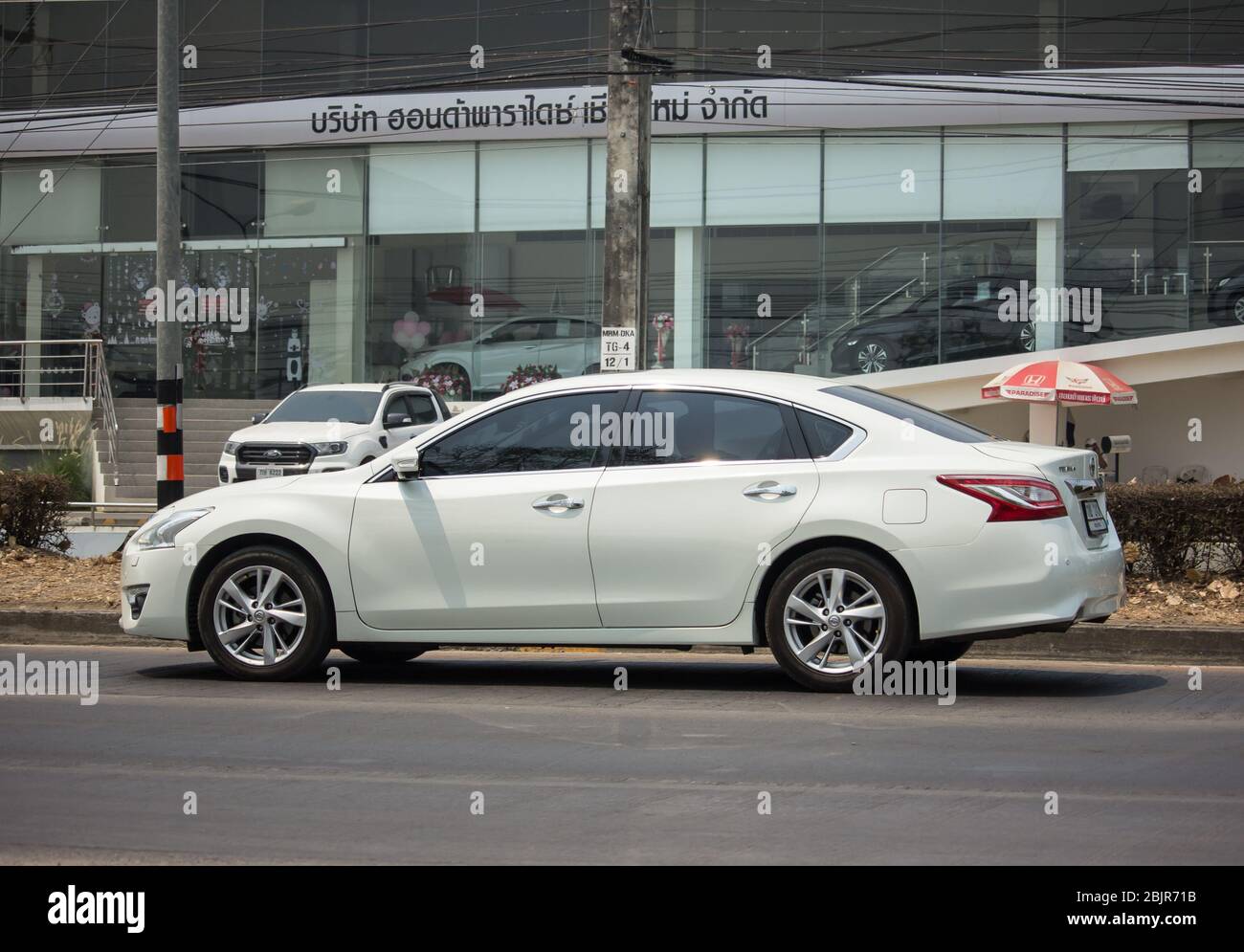 Nissan teana 2020