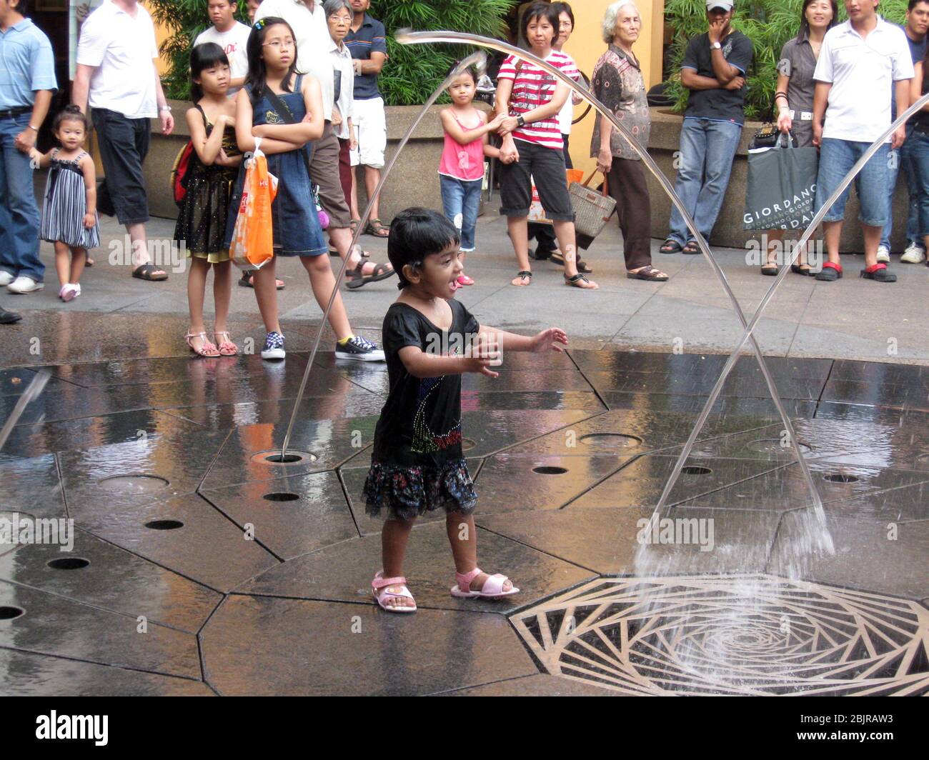 Singapore school children hi-res stock photography and images - Alamy