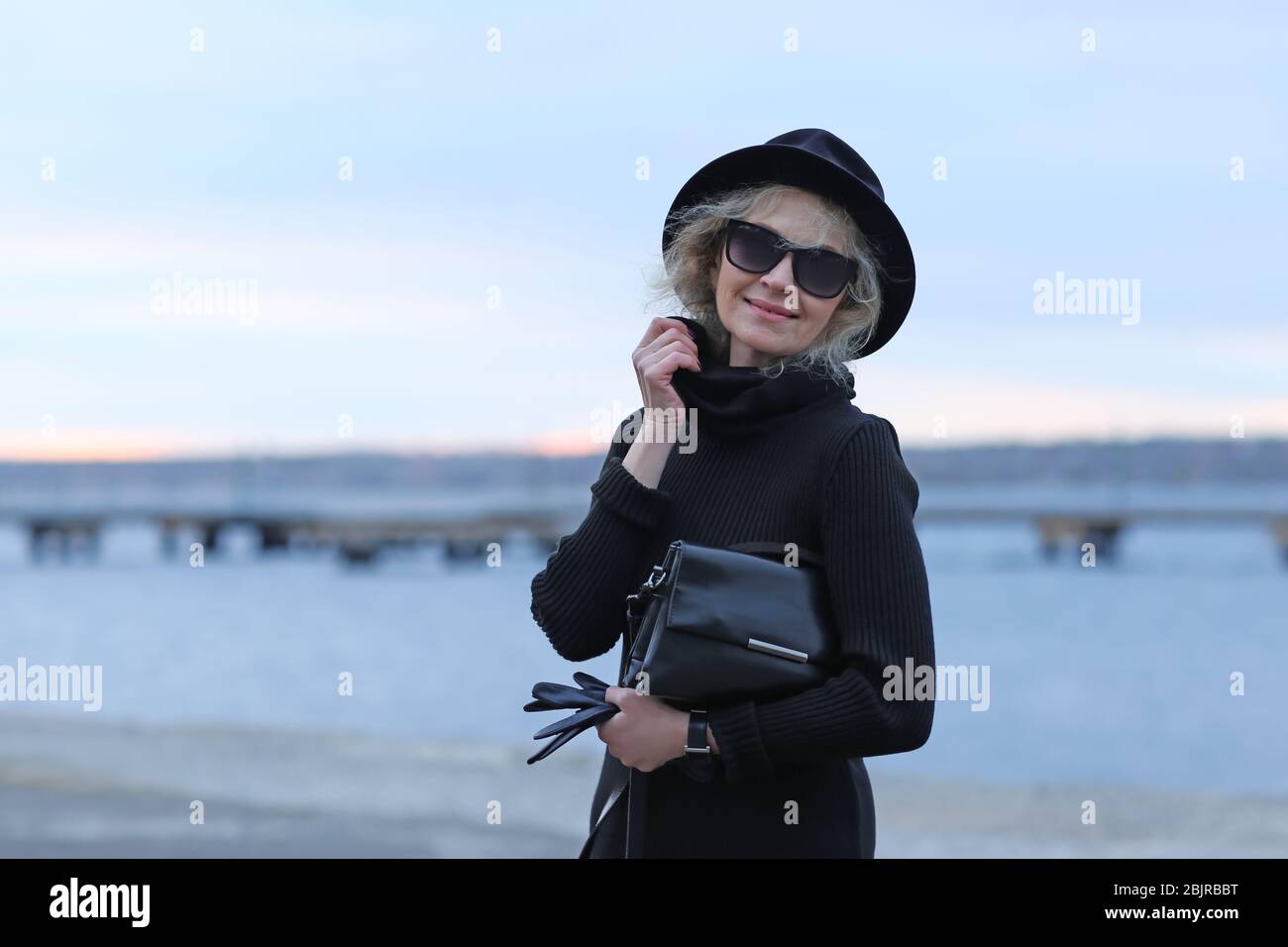 Beautiful mature woman on hi-res stock photography and images - Alamy