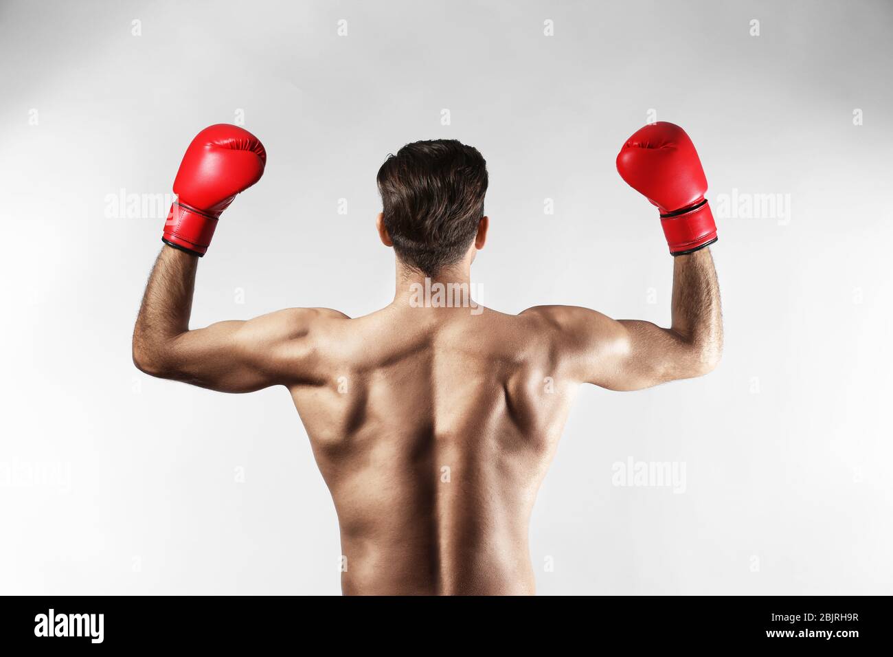 Portrait thai boxer back hi-res stock photography and images - Alamy