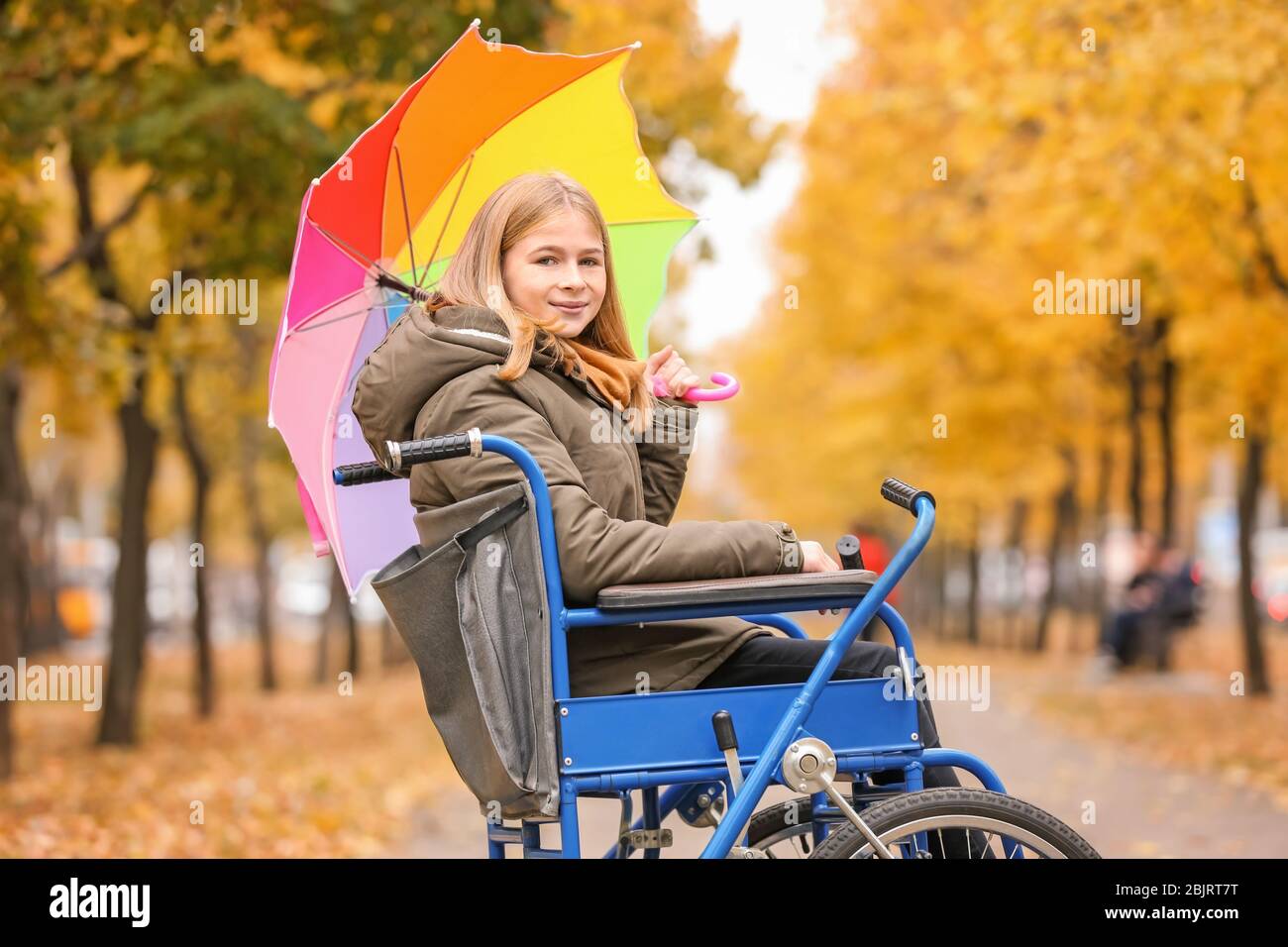 Girl in wheelchair hi-res stock photography and images - Alamy