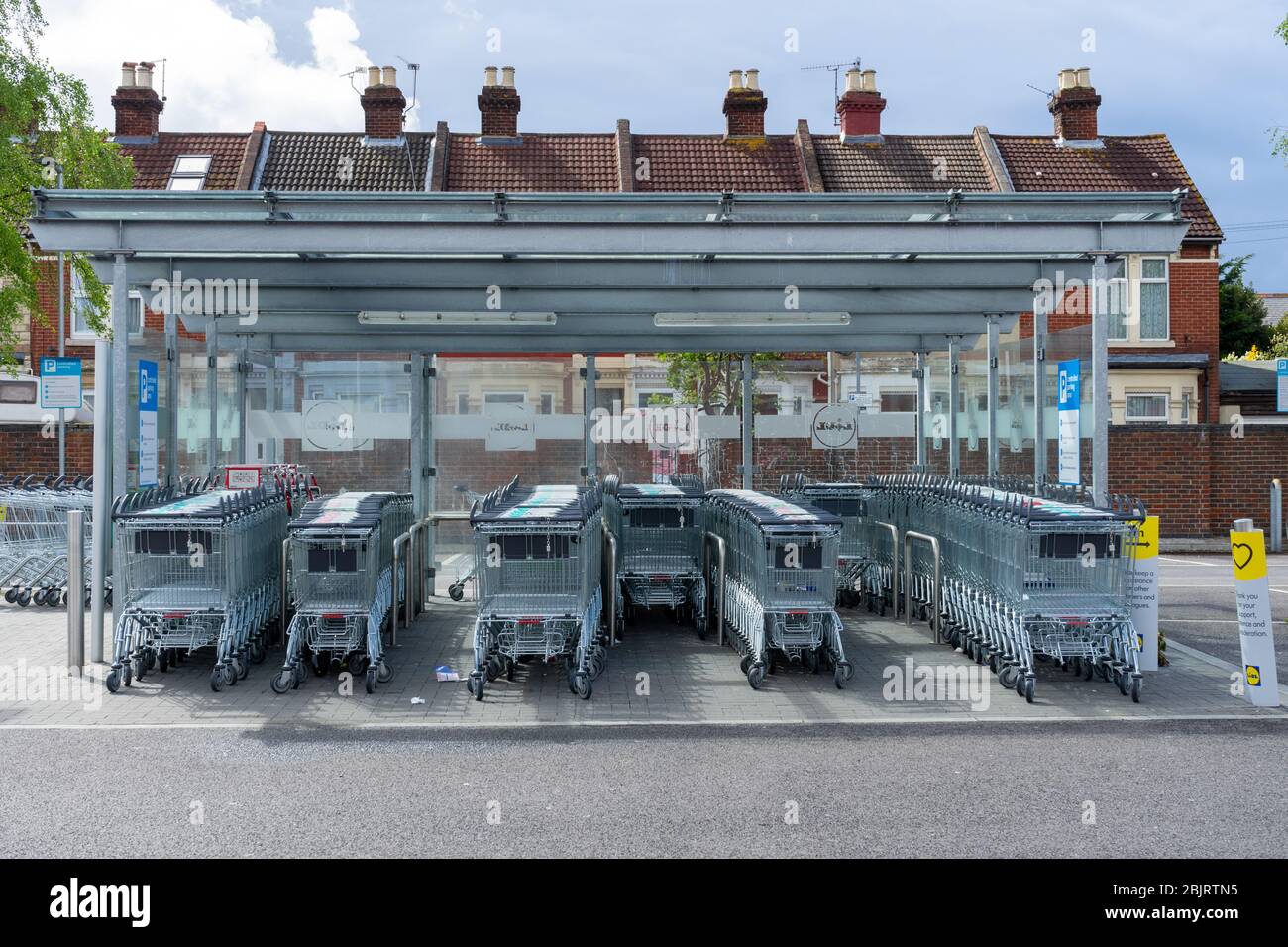 Mobile Shopping Trolley Park