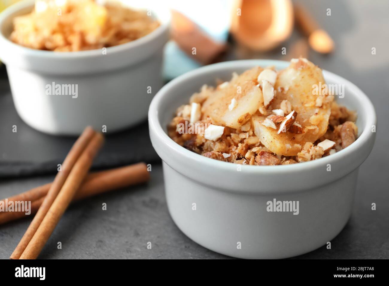 Apple crumble ramekin hires stock photography and images Alamy