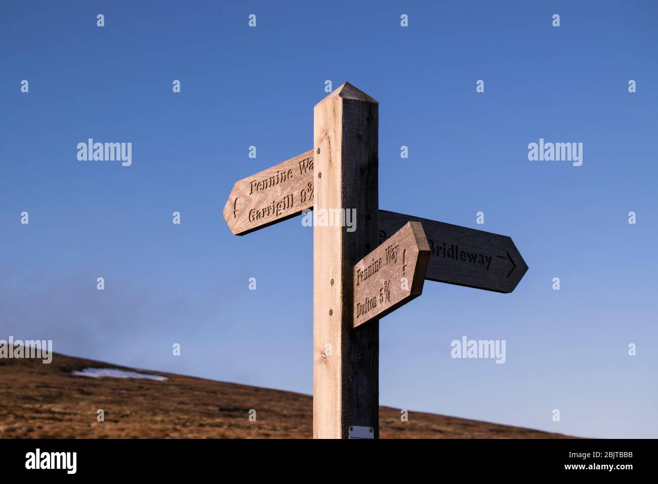 Pennine way signage hi-res stock photography and images - Alamy