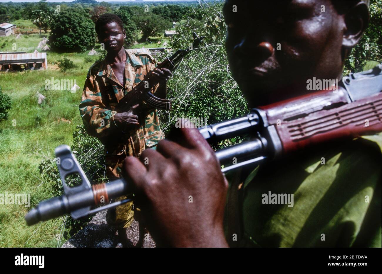 Africa ak47 soldier hi-res stock photography and images - Alamy