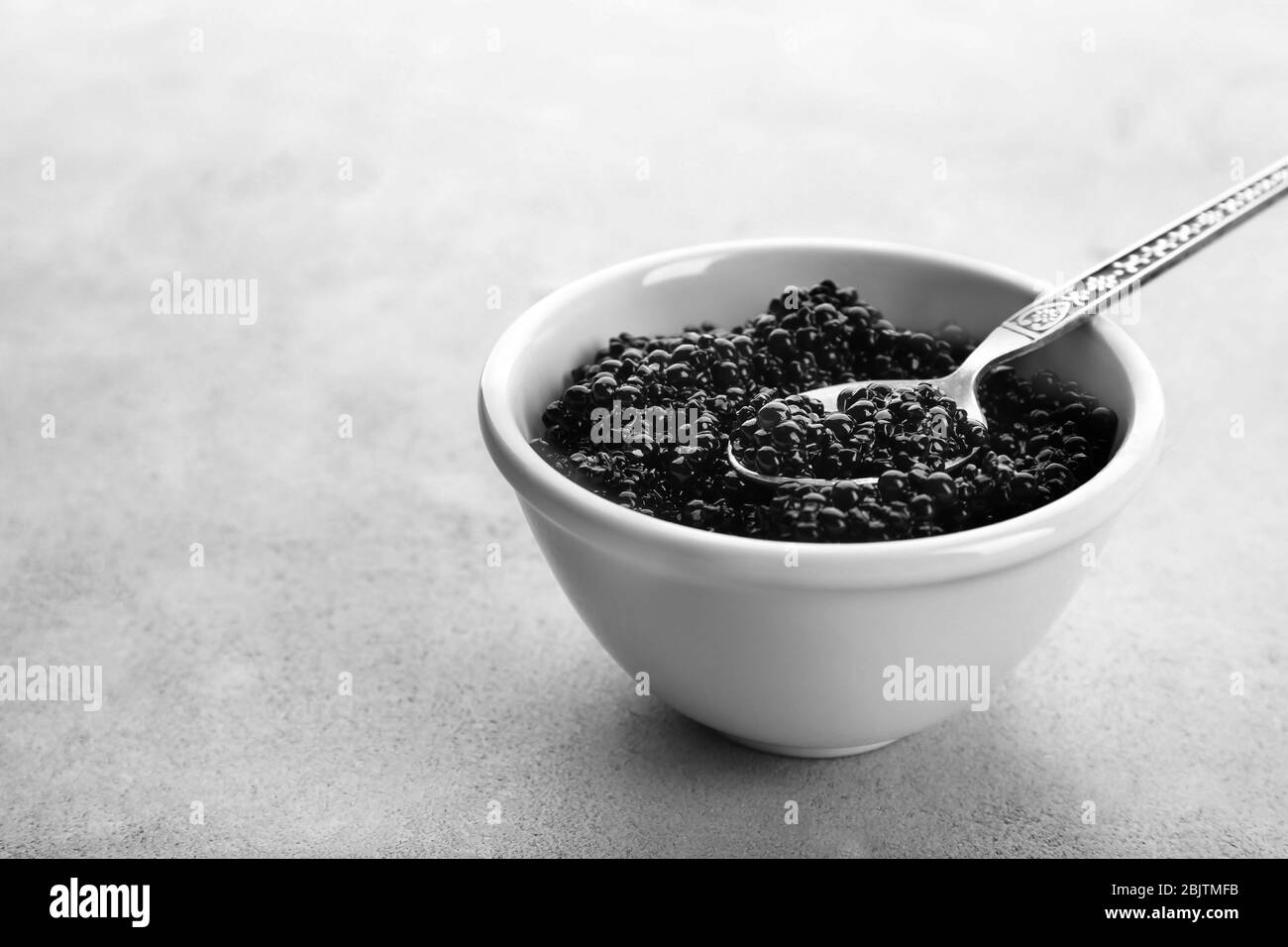 Caviar Pasta Bowl 22x6cm in Black