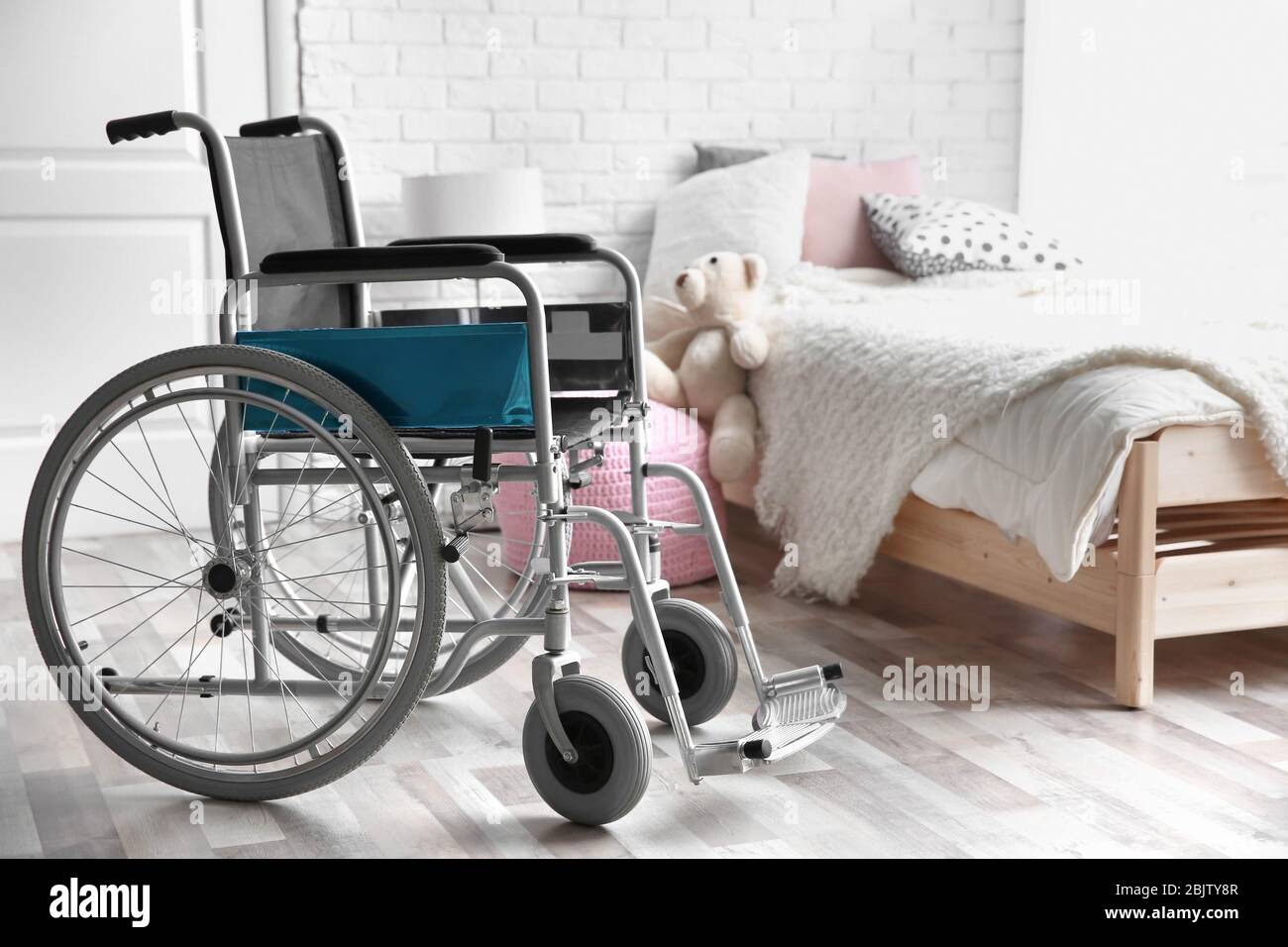 Children tragedy hi-res stock photography and images - Alamy