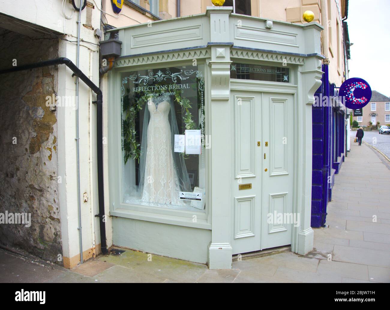 Reflections Bridal Boutique in Kelso, Scottish Borders, temporarily closed due to UK Covid-19 coronavirus lockdown policy Stock Photo