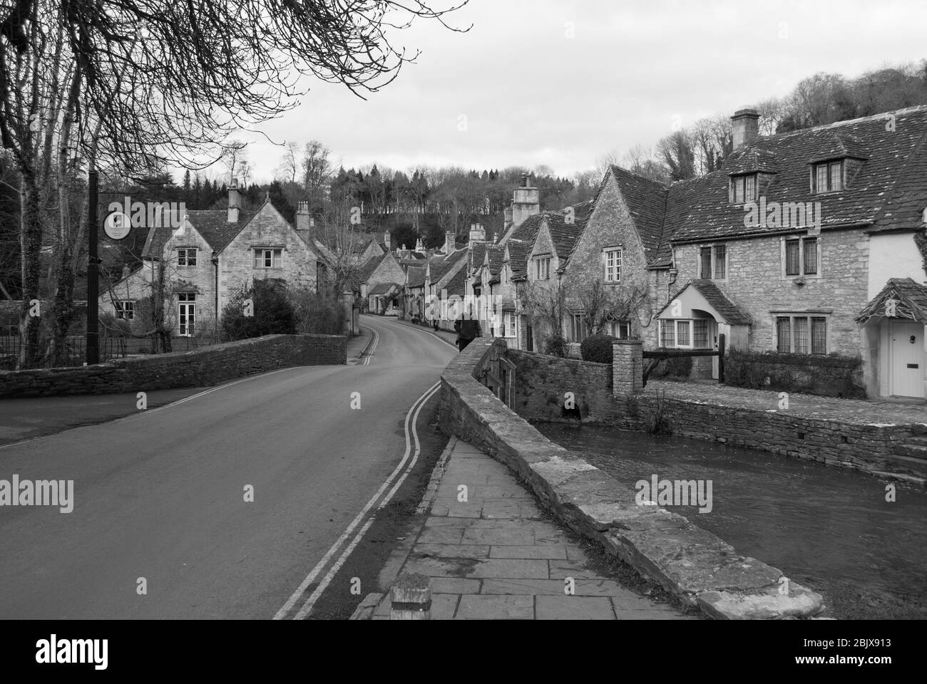 Cotswolds Cotswold Stone Heritage Conservation Architecture Heritage Old English Village Castle Combe Village, Chippenham SN14 Stock Photo