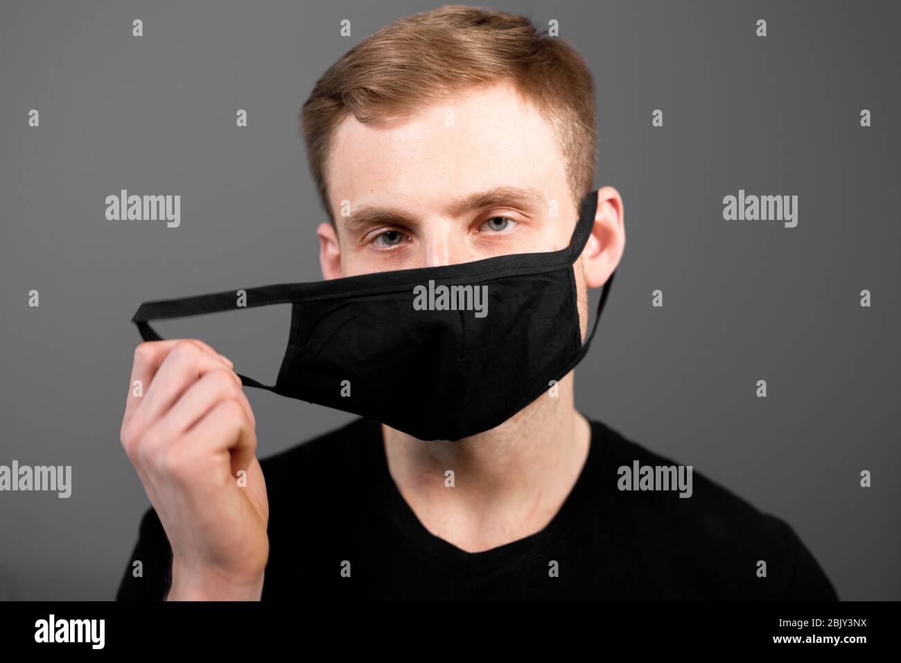 Download Page 3 Thief Mask High Resolution Stock Photography And Images Alamy PSD Mockup Templates