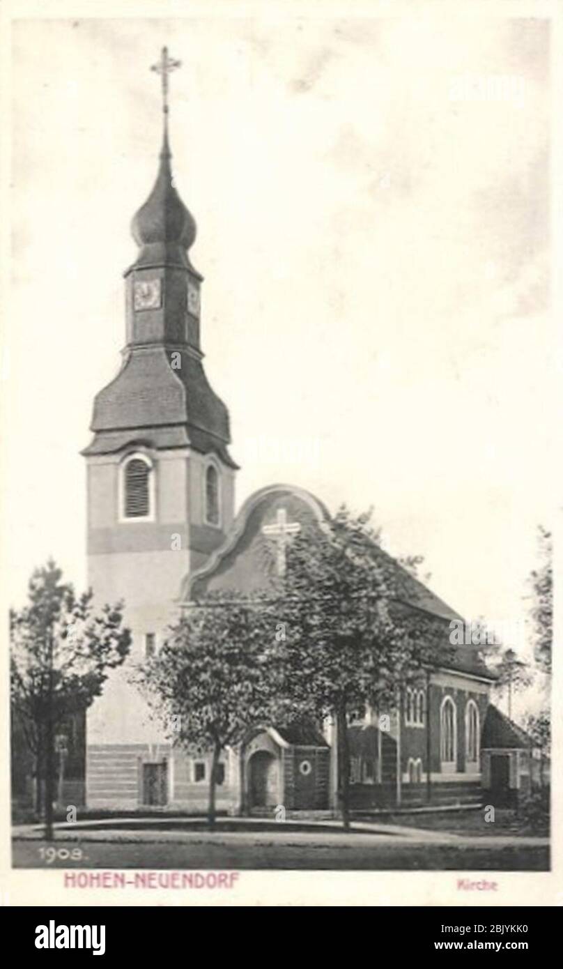 Hohen Neuendorf-Dorfkirche-Postkartenansicht von 1908. Stock Photo