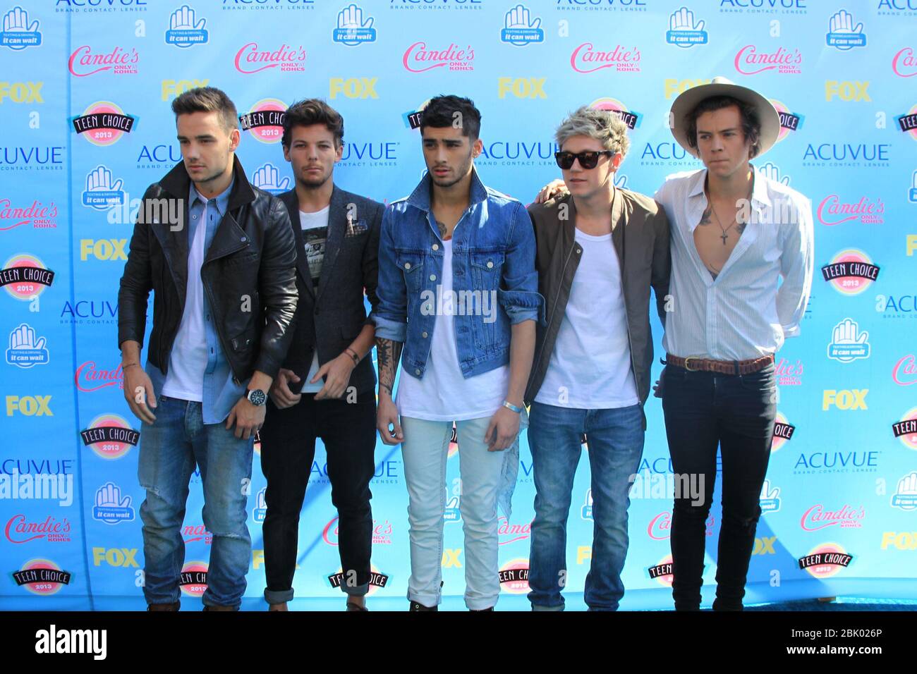 Universal City Ca August 11 One Direction Attends The Teen Choice Awards 13 At Gibson Amphitheatre Universal City Ca August 11 One Direction Attends The Teen Choice Awards 13 At Gibson Amphitheatre