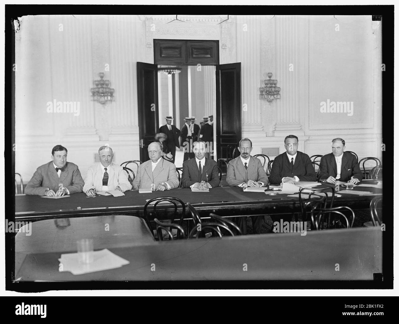 HOUSE OF REPRESENTATIVES COMMITTEES. SELECT COMMITTEE APPOINTED UNDER H.R. 198 ON LOBBY INVESTIGATION. SCOTT FERRIS OF OK; J. J. RUSSELL OF MO; CLINE OF IN; JARRETT OF TN, CHAIRMAN; STAFFORD Stock Photo