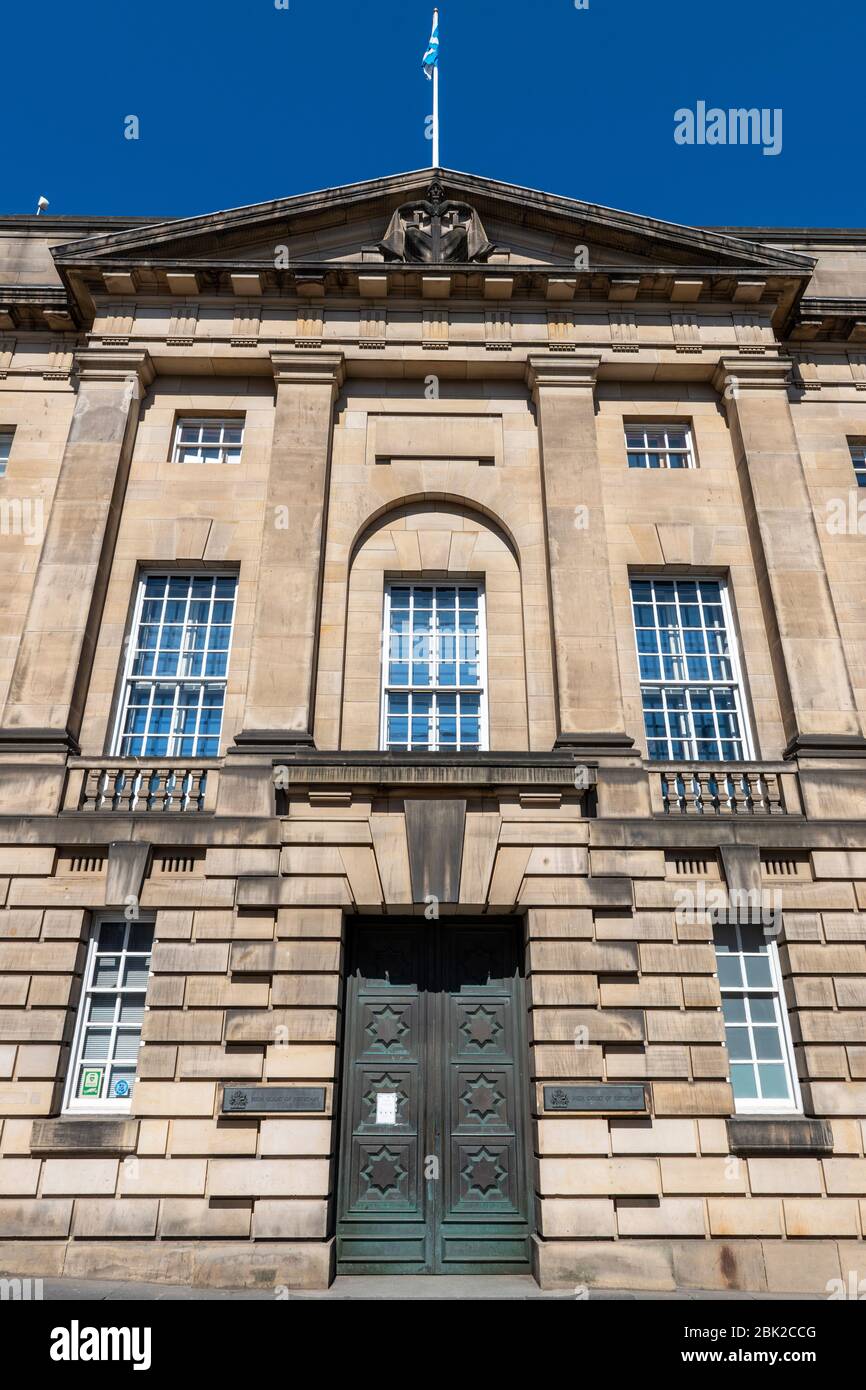 Entrance to High Court of Justiciary on Lawnmarket in Edinburgh Old Town, Scotland, UK Stock Photo