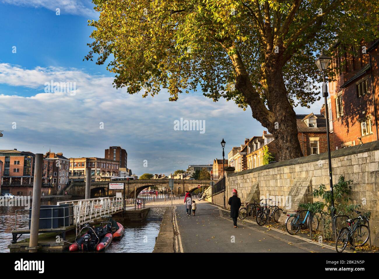 York, Kings Staith looking to Ouse bridge in autumn colours, River Ouse, Yorkshire, England, UK Stock Photo