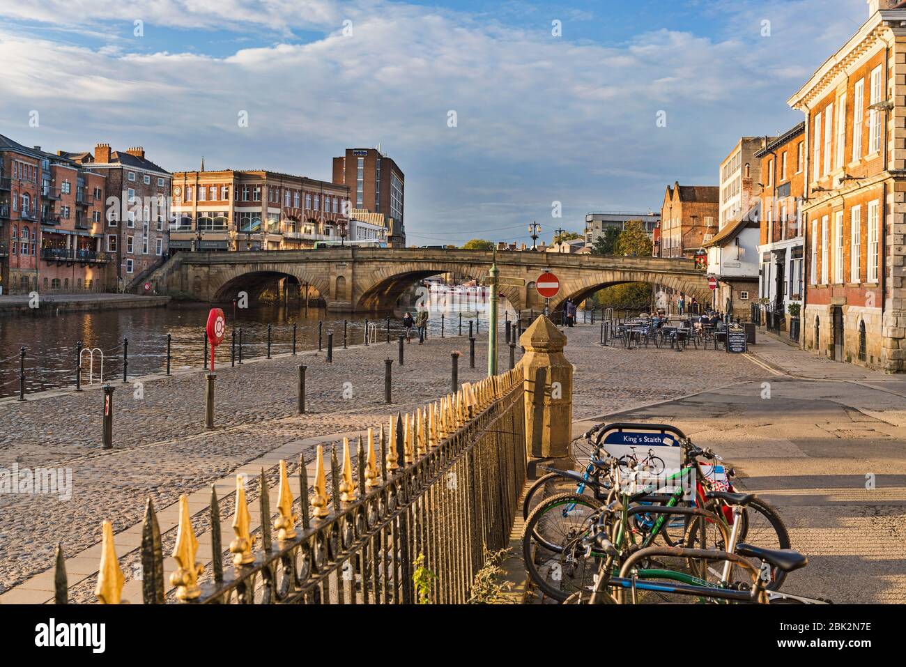 York, Kings Staith looking to Ouse bridge in autumn colours, River Ouse, Yorkshire, England, UK Stock Photo