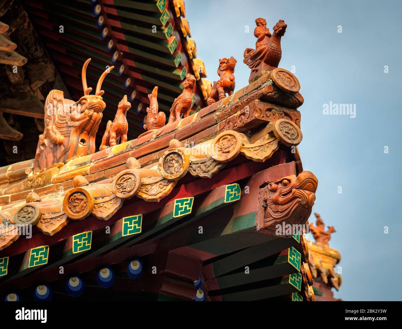 Roof figure decorations, architectural details from the Temple of Confucius, UNESCO World Heritage Site in Qufu, Shandong province, China Stock Photo