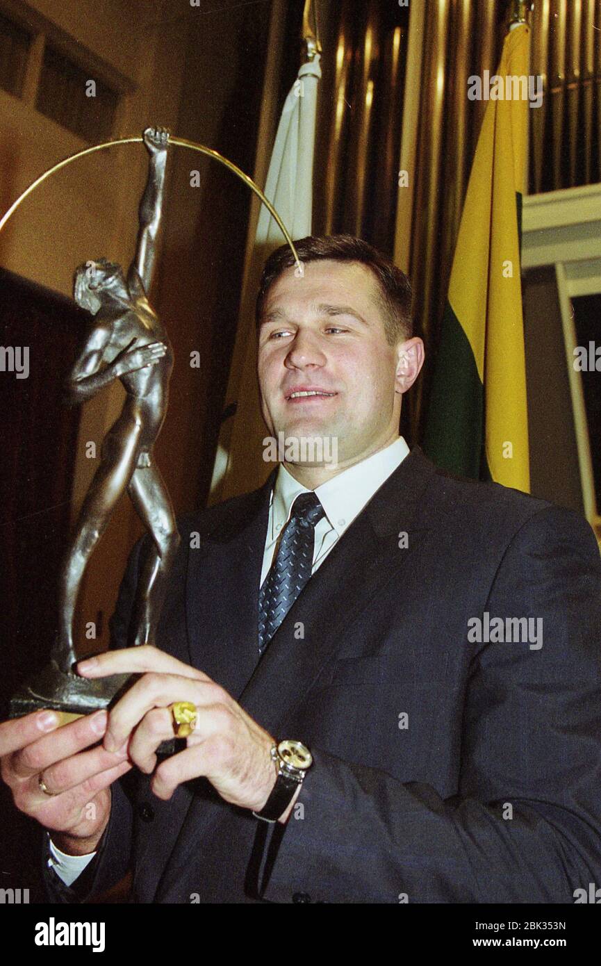 Lithuanian discus thrower Virgilijus Alekna Stock Photo Alamy
