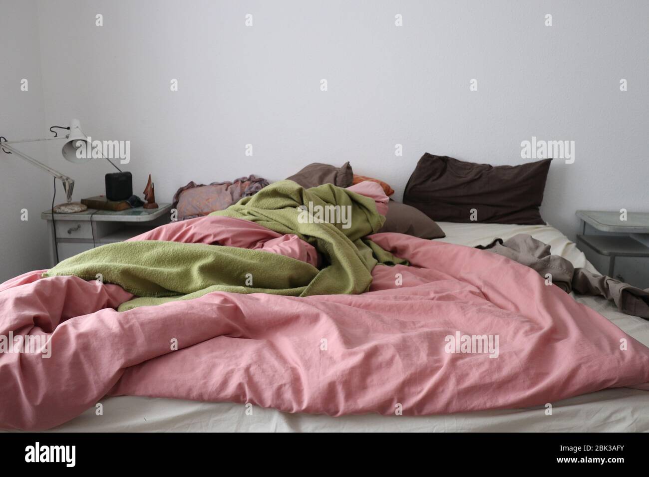 Unmade bed belongs to bachelor Stock Photo Alamy