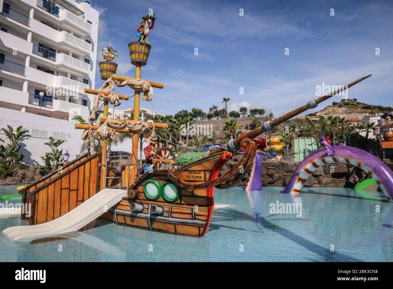 May 1, 2020: May 1, 2020 (Malaga) Hotel los Patos in Benalmadena in the middle of the tourist season is closed due to the coronavirus crisis Credit: Lorenzo Carnero/ZUMA Wire/Alamy Live News Stock Photo