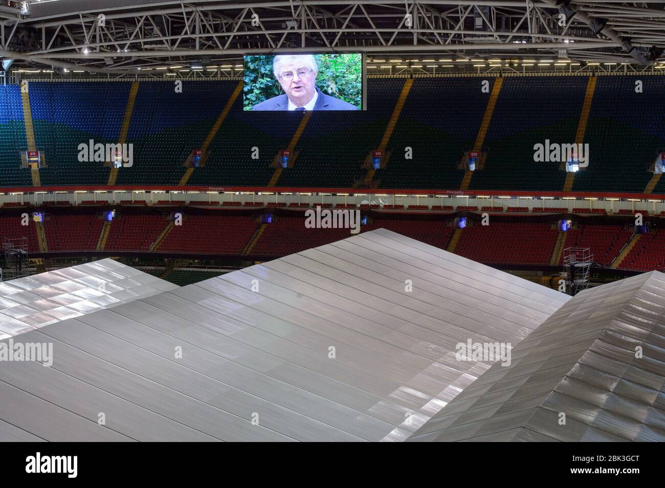 Nhs clap village hires stock photography and images Alamy