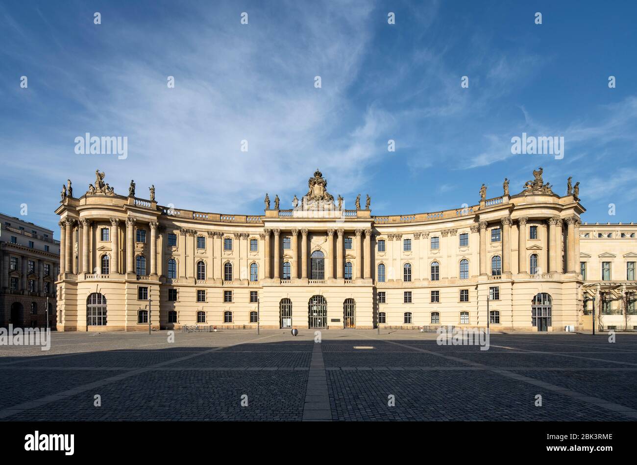 Berlin, Unter den Linden, Bebelplatz, Alte Bibliothek, Kommode. 1775-1780 erbaut Stock Photo