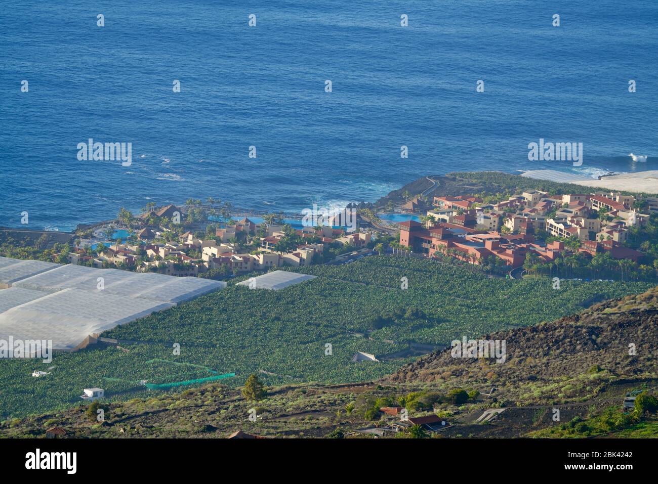 view to Teneguia, seen from the volcany San Antonio Stock Photo