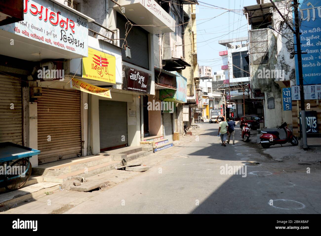 City Valsad, state Gujarat, country-India 13/04/2020 21 day lock down ...