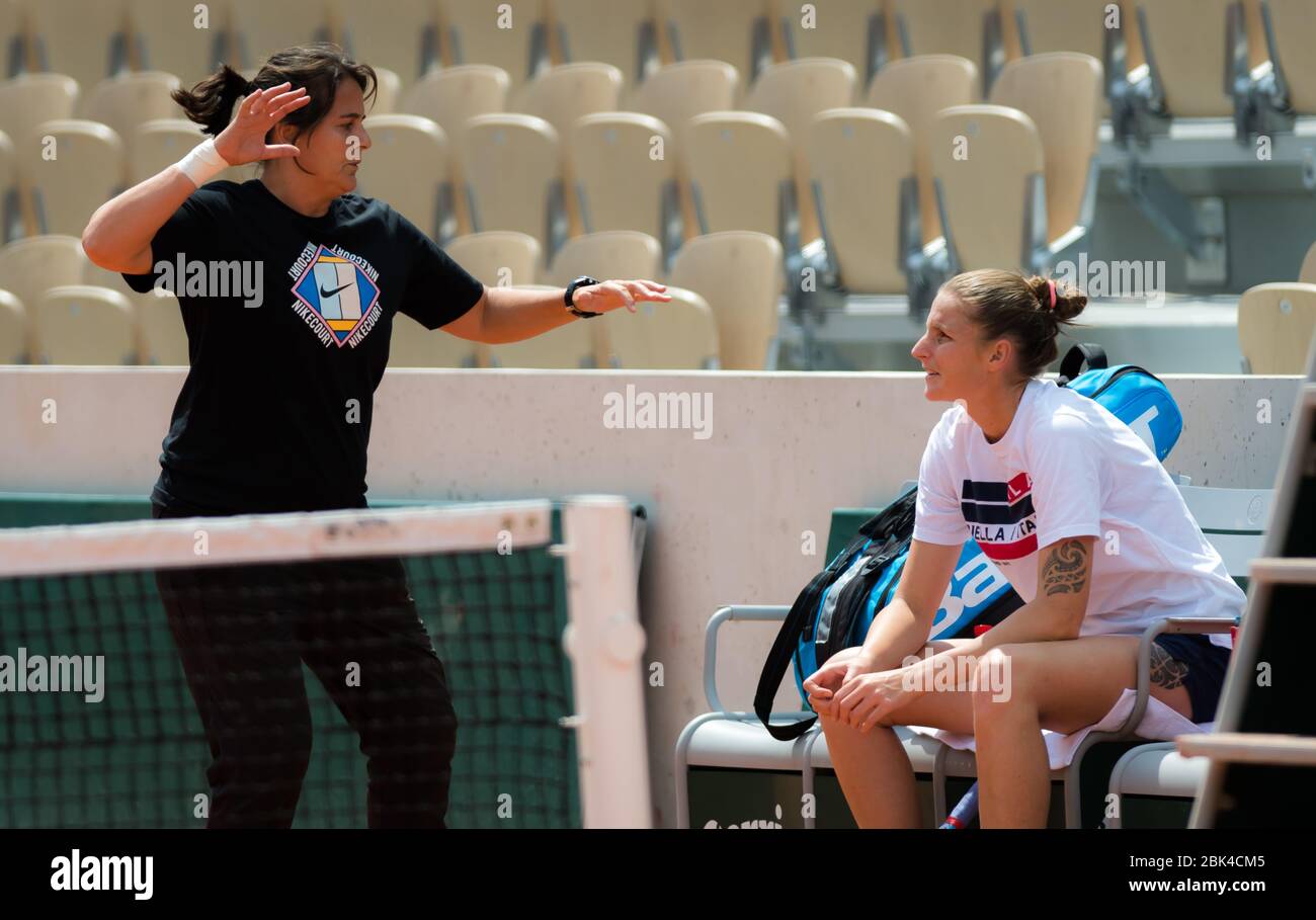 Karolina Pliskova of the Czech Republic and coach Conchita Martinez during  practice at the 2019 Roland Garros Grand Slam tennis tournament Stock Photo  - Alamy