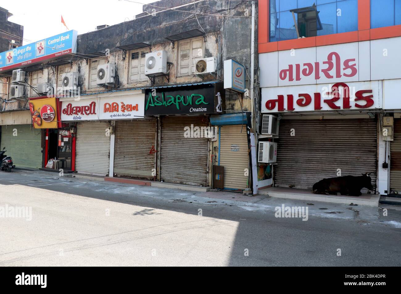 City Valsad, state Gujarat, country-India 13/04/2020 21 day lock down ...
