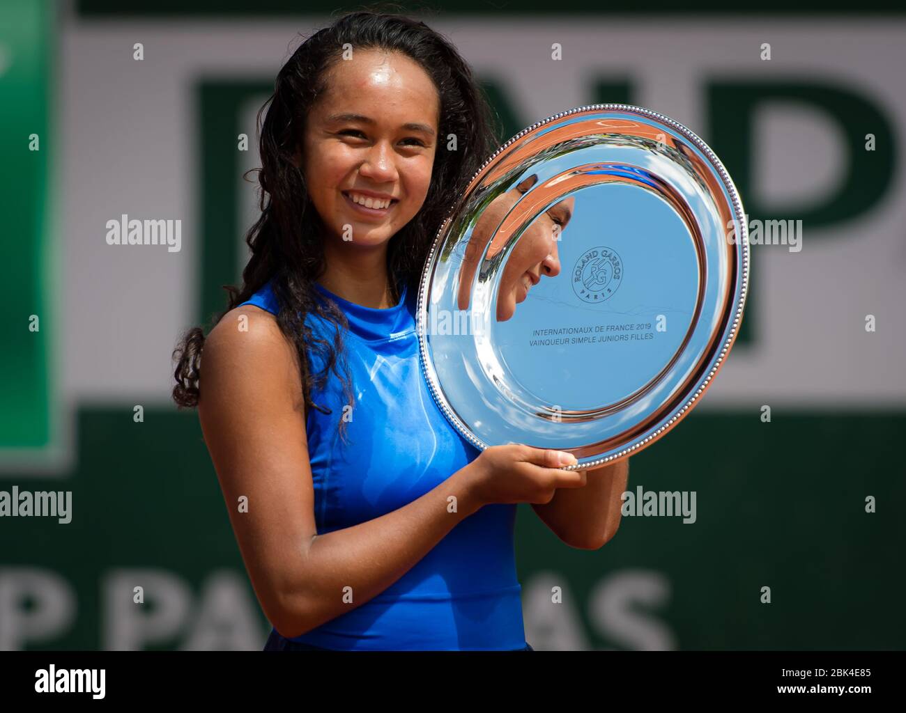 Leylah Annie Fernandez of Canada poses with the Junior Champions trophy at  the 2019 Roland Garros Grand Slam tennis tournament Stock Photo - Alamy