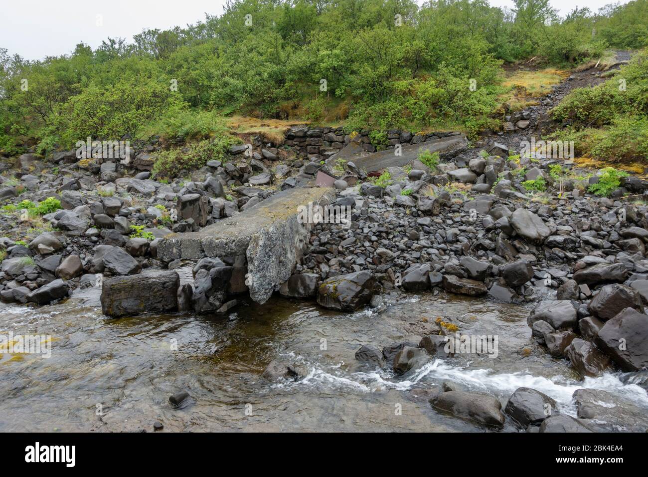 Destroyed Rocks Bridges Destroyed bridge hi-res stock photography and images - Alamy