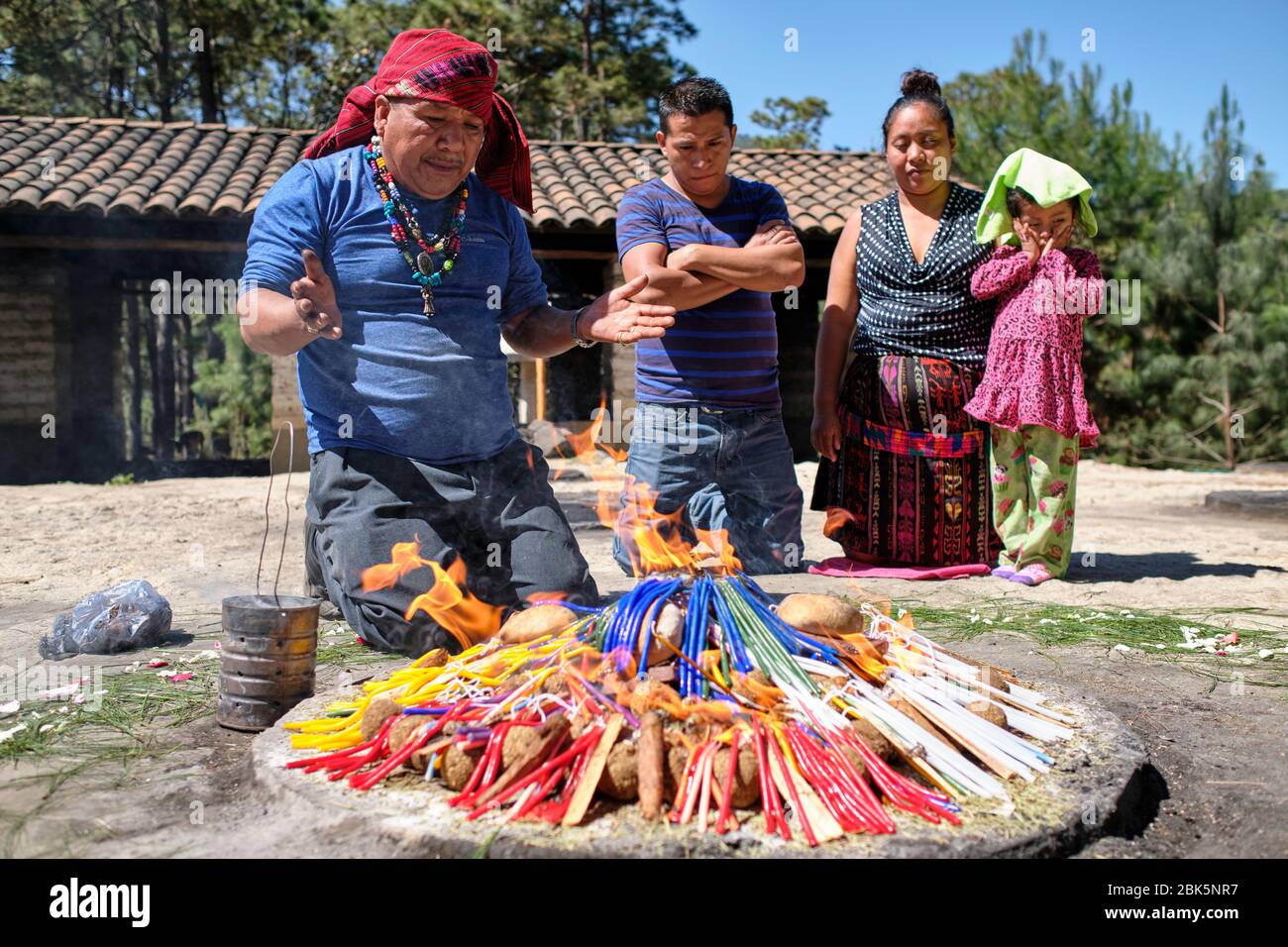 Maya Tag Und Healing Ceremony : The Role of Ritual in Mayan Worship ...