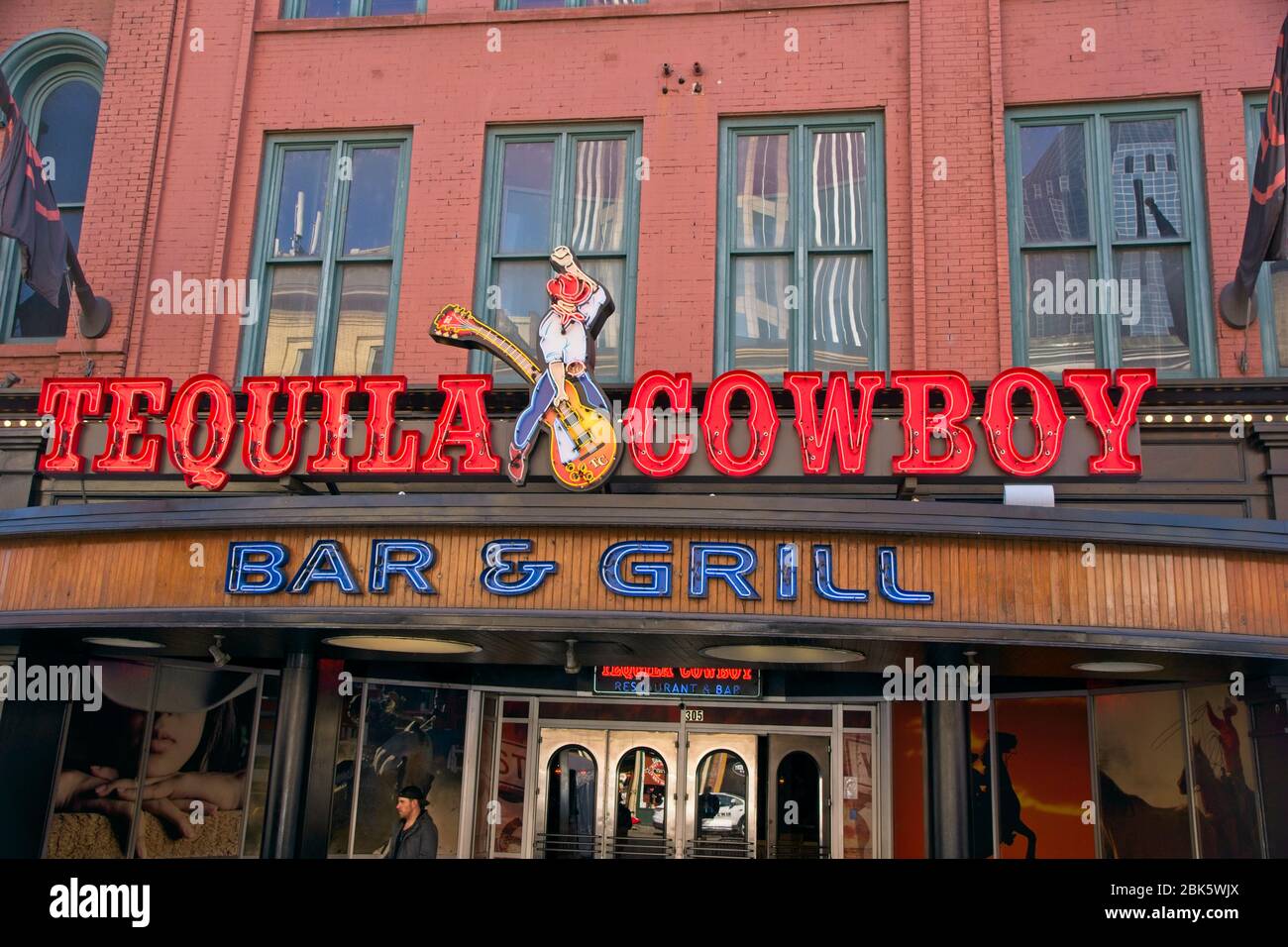 Tequila cowboy bar hires stock photography and images Alamy