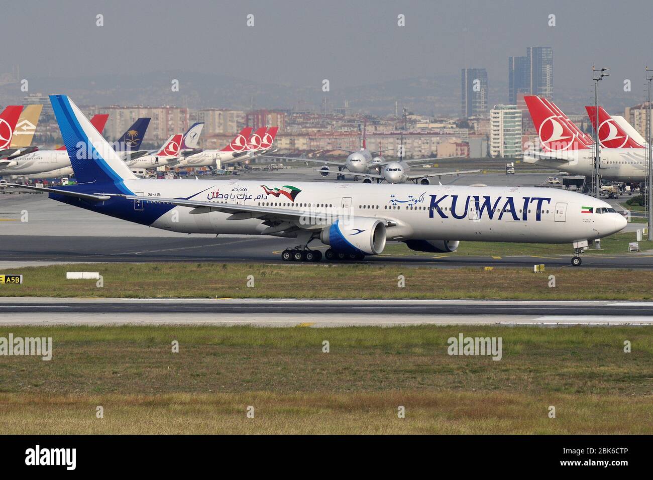 KUWAIT AIRWAYS BOEING 777-300ER IUSED IN COVID-19 REPATRIATION FLIGHTS. Stock Photo