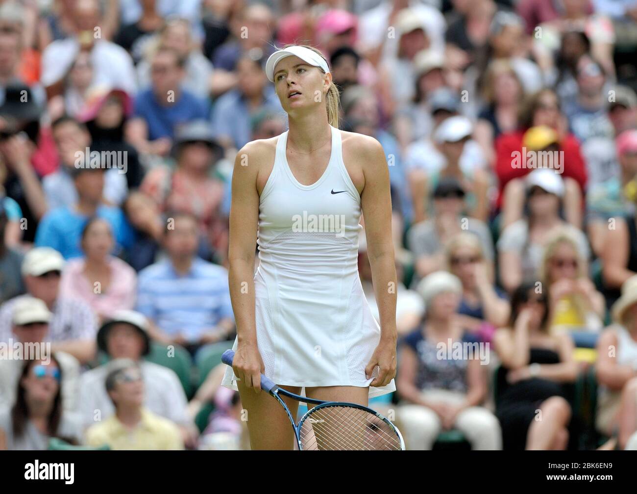 Wimbledon Tennis Championships 2014, Wimbledon London. Women's Q/F: Maria Sharapova (RUS) in action against Angelique Kerber(GER). Stock Photo