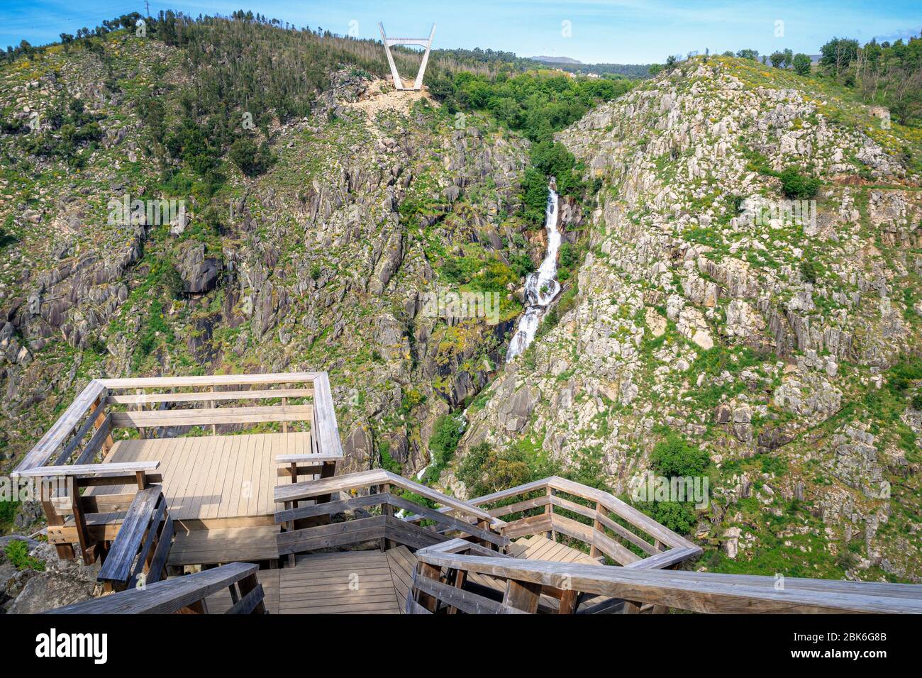 Arouca, Portugal - April 28, 2019: View of the Paiva Walkways with a viewpoint in the foreground and in the background the rocky massif of the opposit Stock Photo