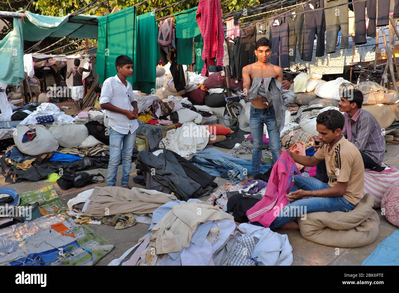 Caste system in india hi-res stock photography and images - Alamy
