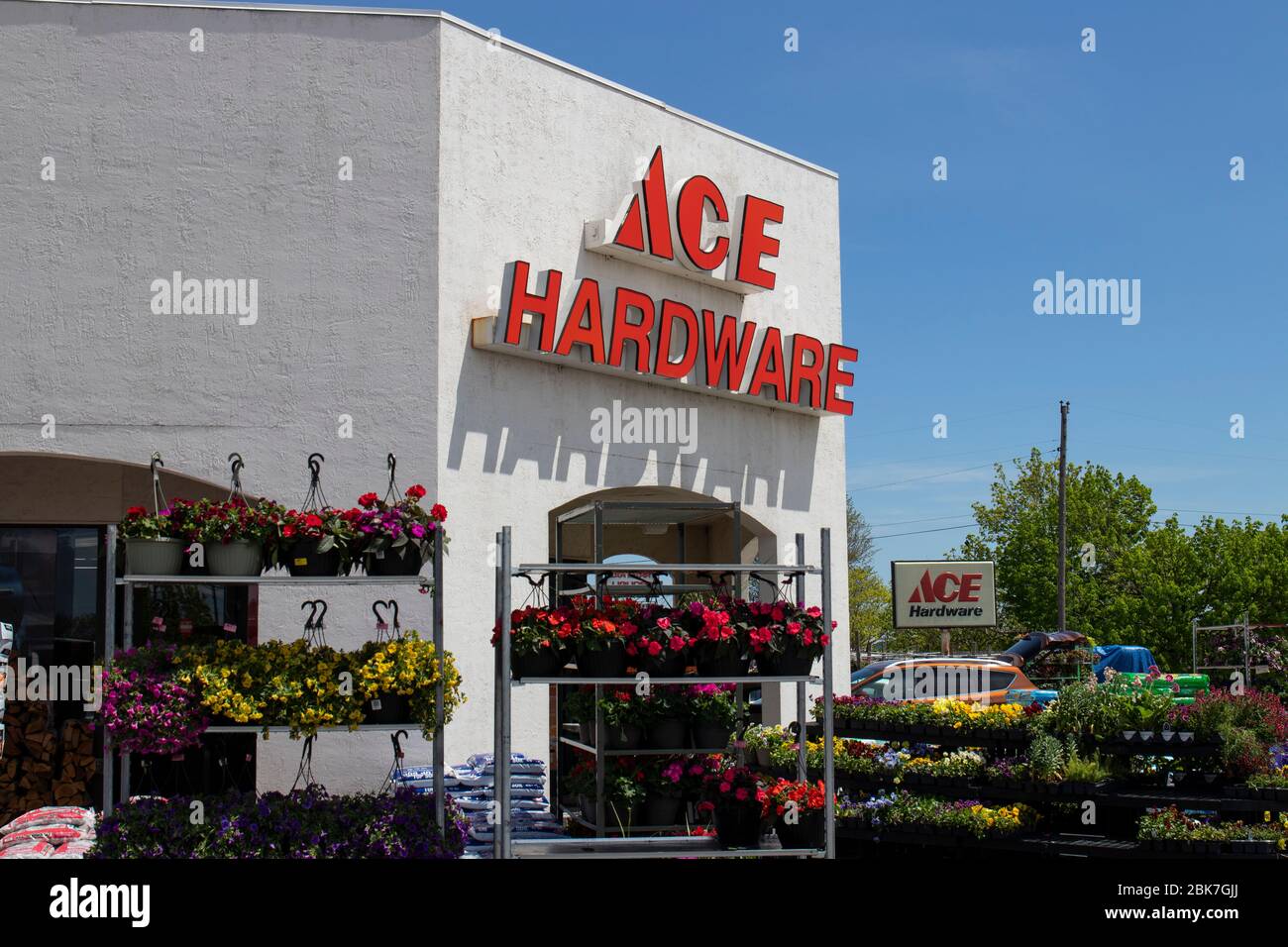 lafayette-circa-may-2020-ace-hardware-retail-cooperative-the