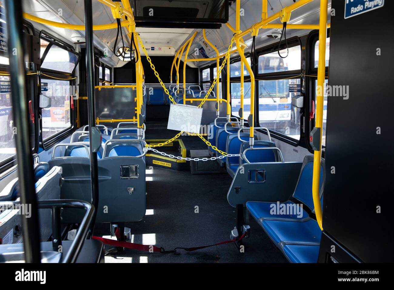 Mta bus queens hi-res stock photography and images - Alamy