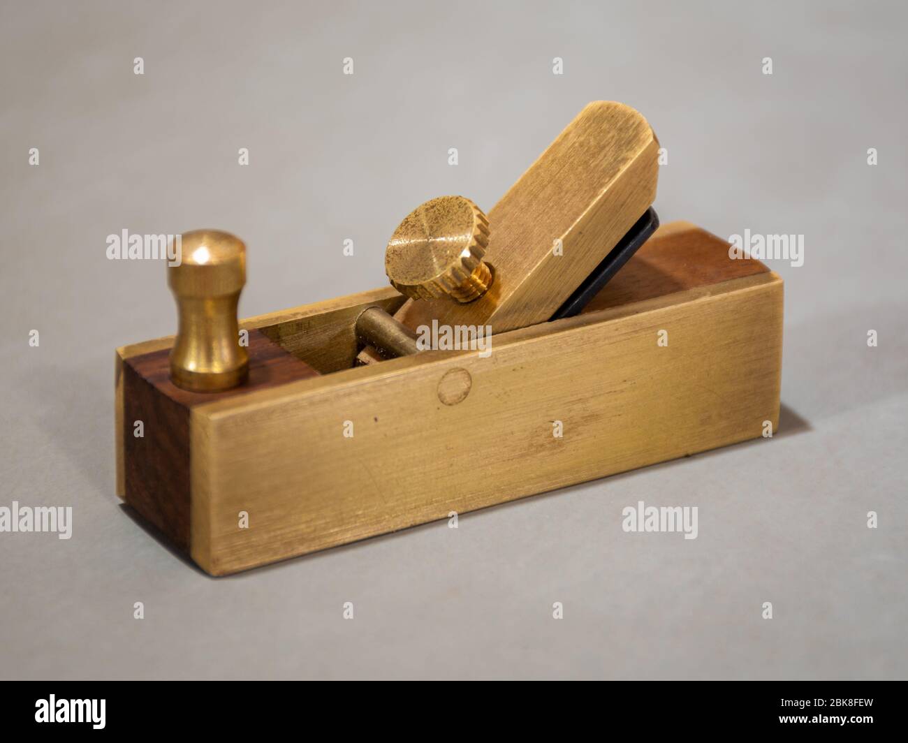 Mini Wood Plane Brass Thumb Planer Tool For Violin Crafting 3pcs Set