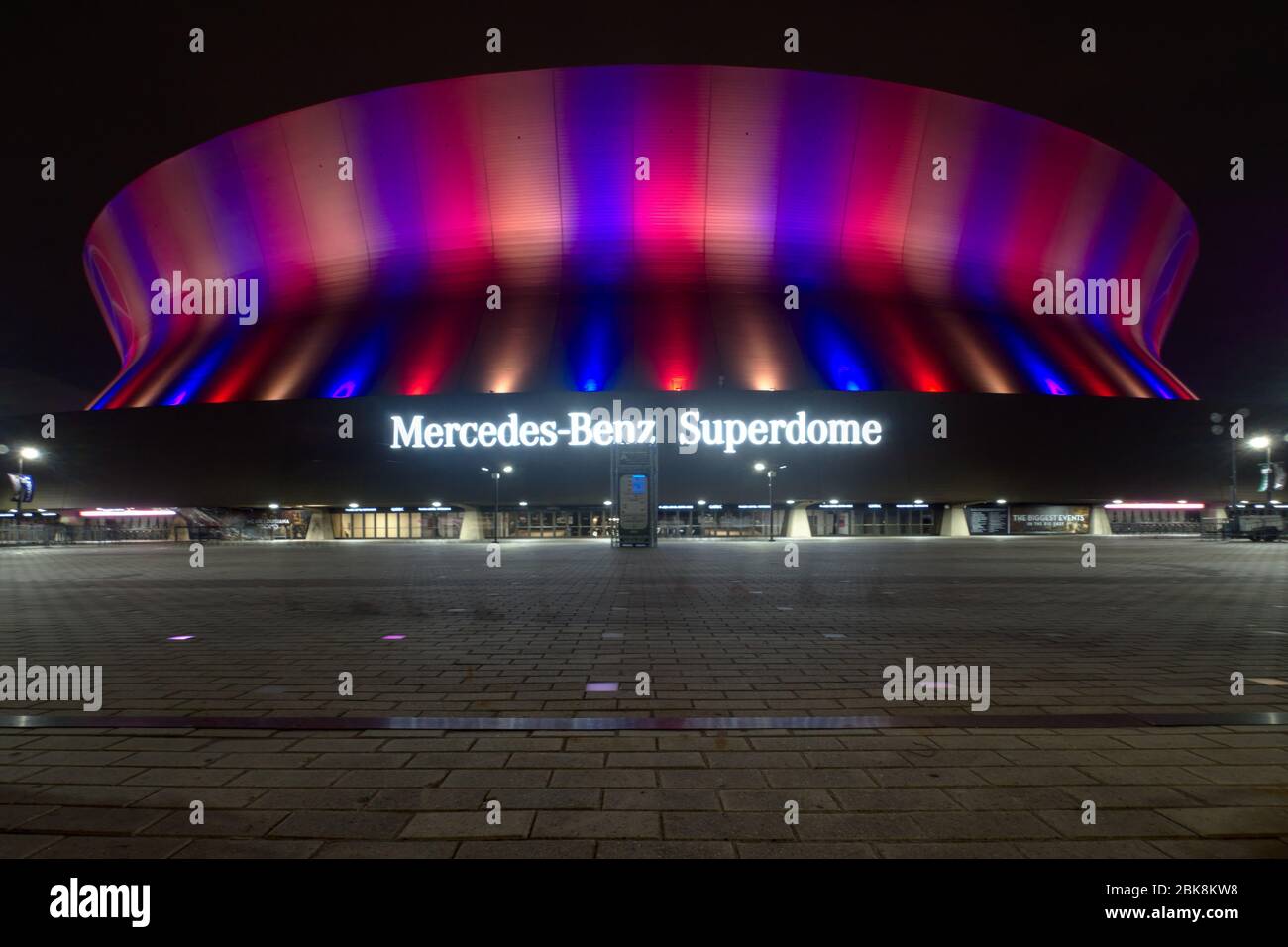 New Orleans, Louisiana, USA - 2020: Front view of the Mercedes-Benz Superdome stadium at night during a match. Stock Photo