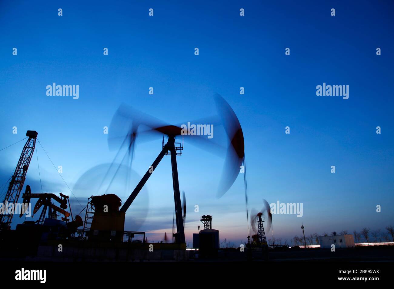 Beam pumping unit, also called a crank balanced beam pumping unit, the