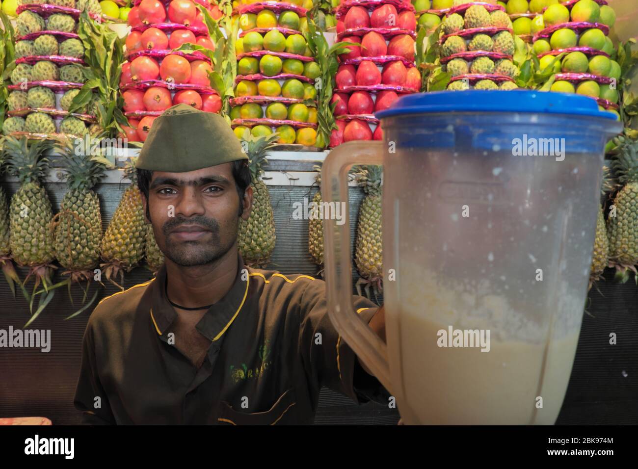 Mumbai juice shop hires stock photography and images Alamy