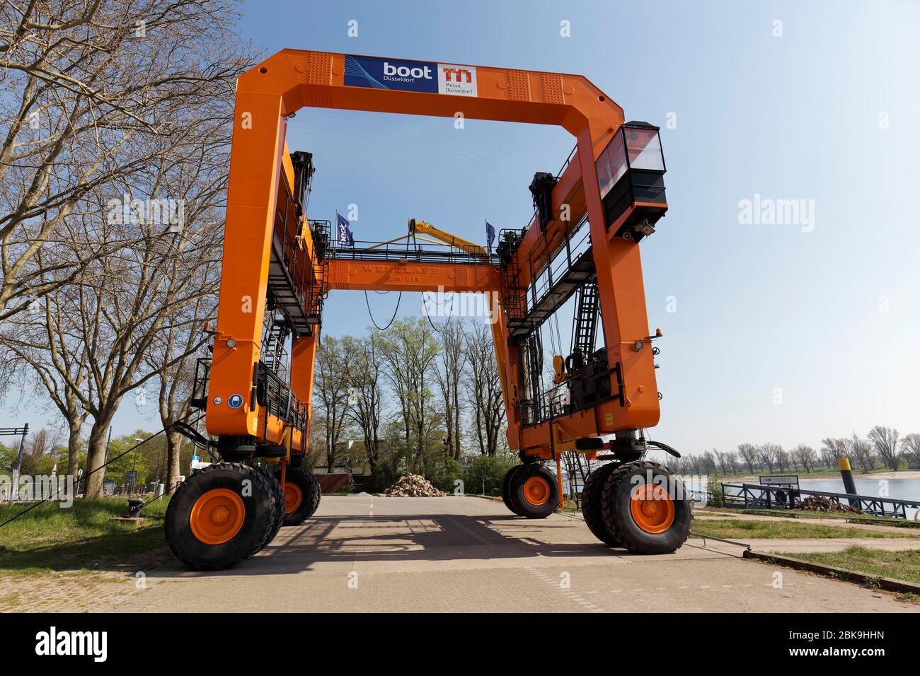 100-ton crane Big Willi, for the transport of yachts from the Rhine to the Boot Duesseldorf trade fair, North Rhine-Westphalia, Germany Stock Photo