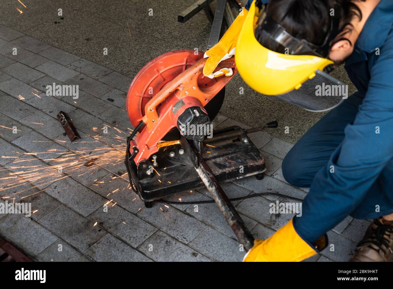 Diamond cutter hi-res stock photography and images - Alamy