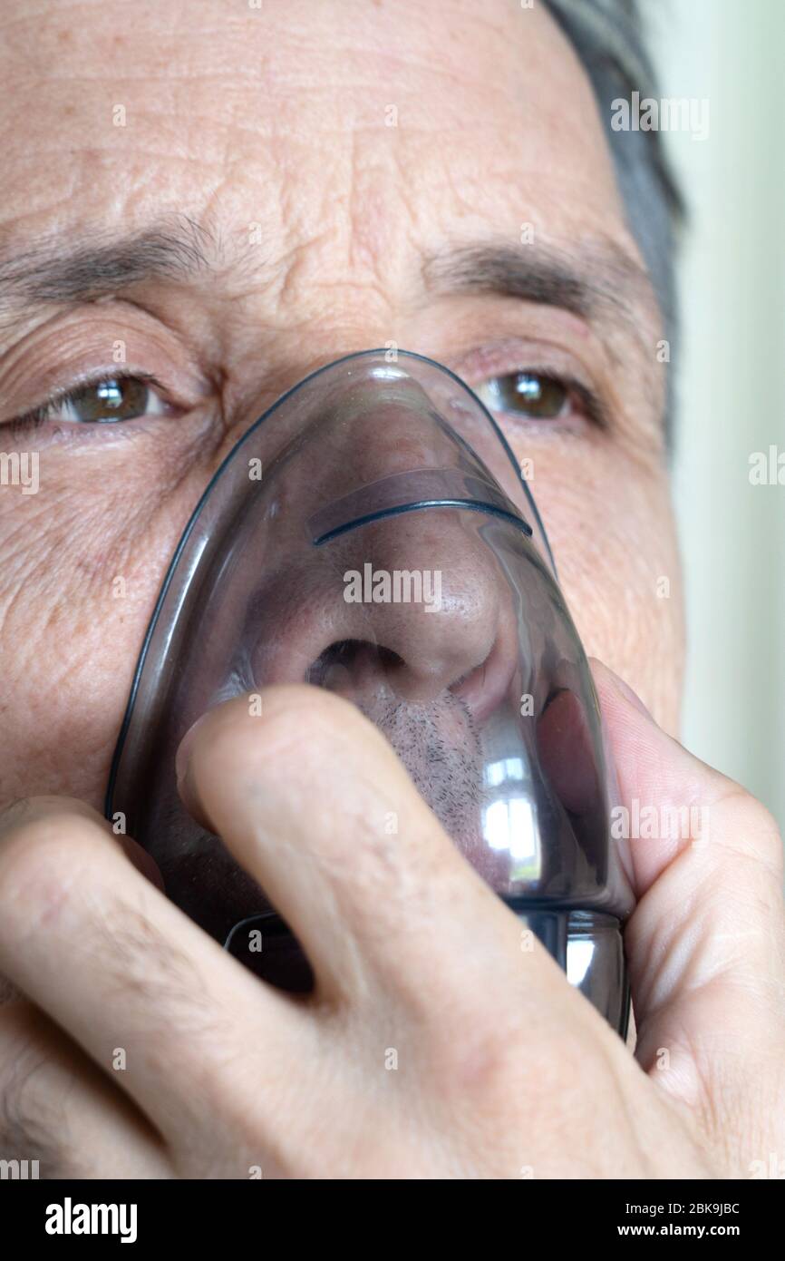 Download Oxygen Mask High Resolution Stock Photography And Images Alamy PSD Mockup Templates