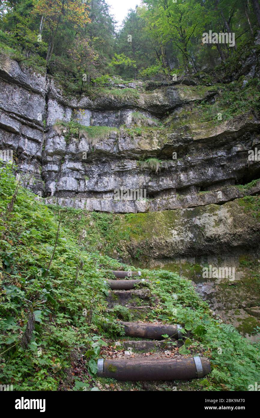 Canyon im Naturschutzgebiet Combe Grède im Berner Jura Stock Photo