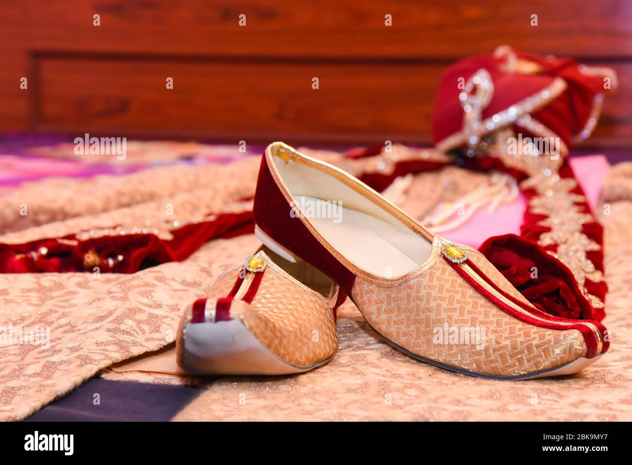 Traditional Indian Wedding Ceremony : Groom Wedding Shoes or Mojadi Stock  Photo - Image of kolhapuri, concept: 218403788