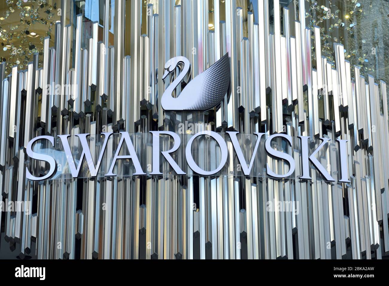 Vienna, Austria. Swarovski Kristallwelten shop in Vienna on Kärntnerstrasse  Stock Photo - Alamy